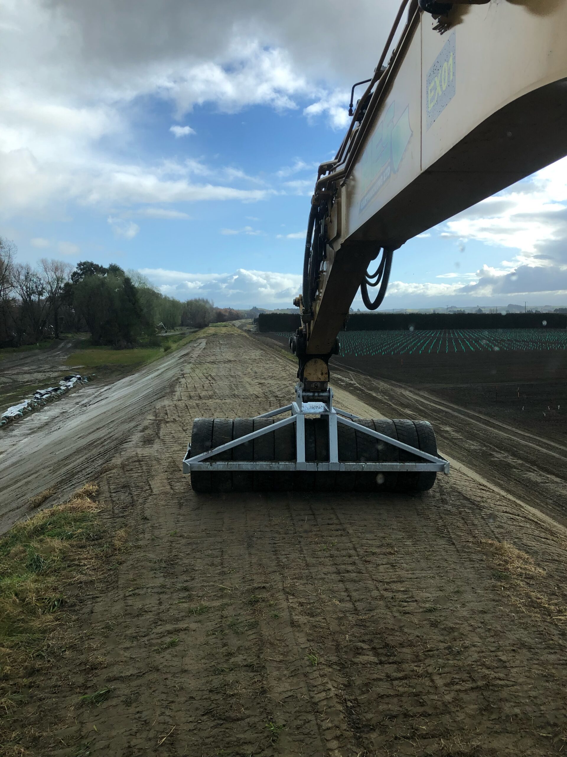 HES Earthmoving - Projects - Fernhill stopbank reinstatement
